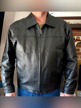 Vintage Phase Two Men's Genuine Black Leather Bomber Jacket INCLUDES LINER Sz L